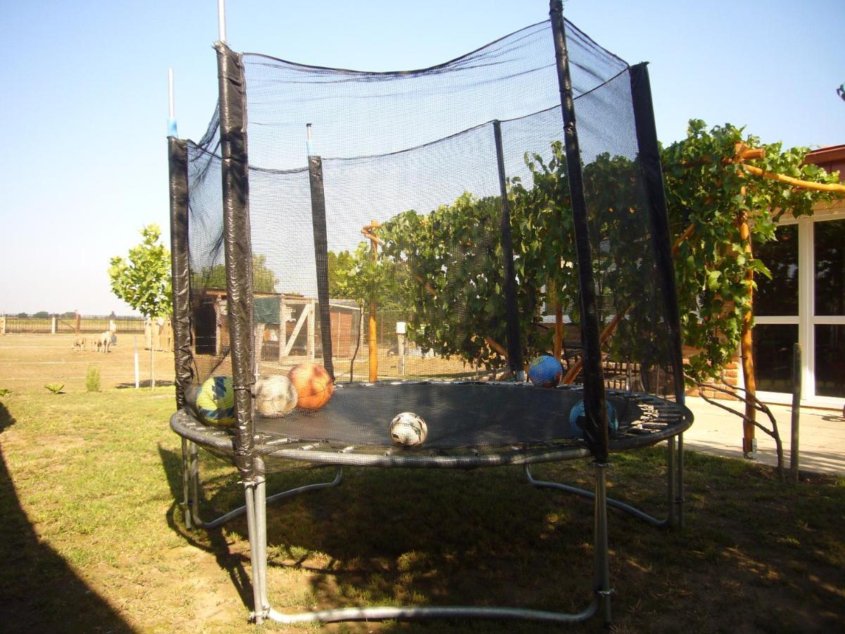 Vinny Dom - Rumcajz - Borhaz Obid Exterior photo